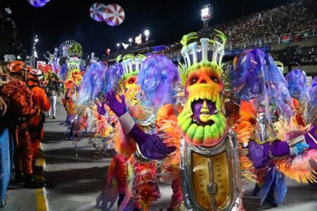 viradouro_desfile_2026_39