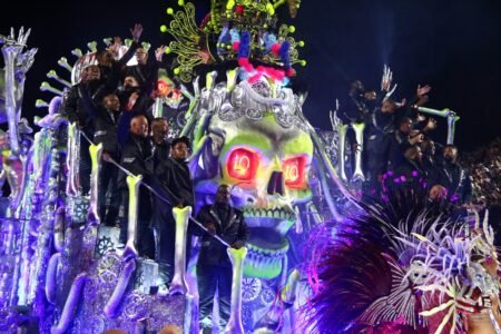 viradouro_desfile_2026_41