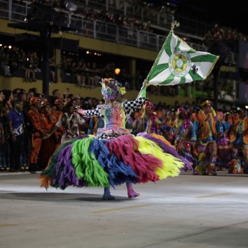 Desfile da Mocidade – Foto: Guito Moreto / Agência O GLOBO